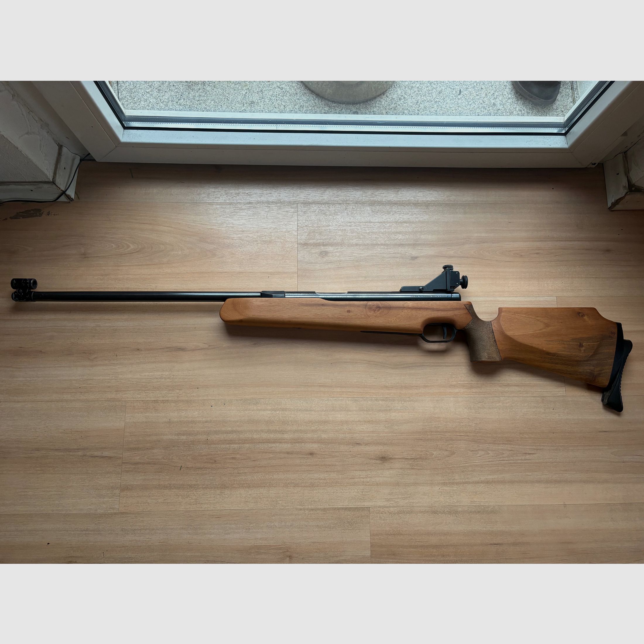 Luchtgeweer Mod. Feinwerkbau 300 Cal. 4,5 / .177