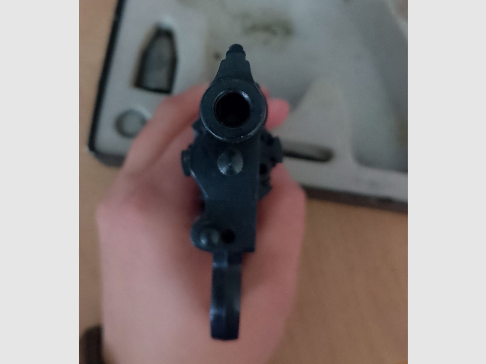 Cuno Melcher ME 86 w kal. 6 mm Knall z kielichem wystrzałowym!