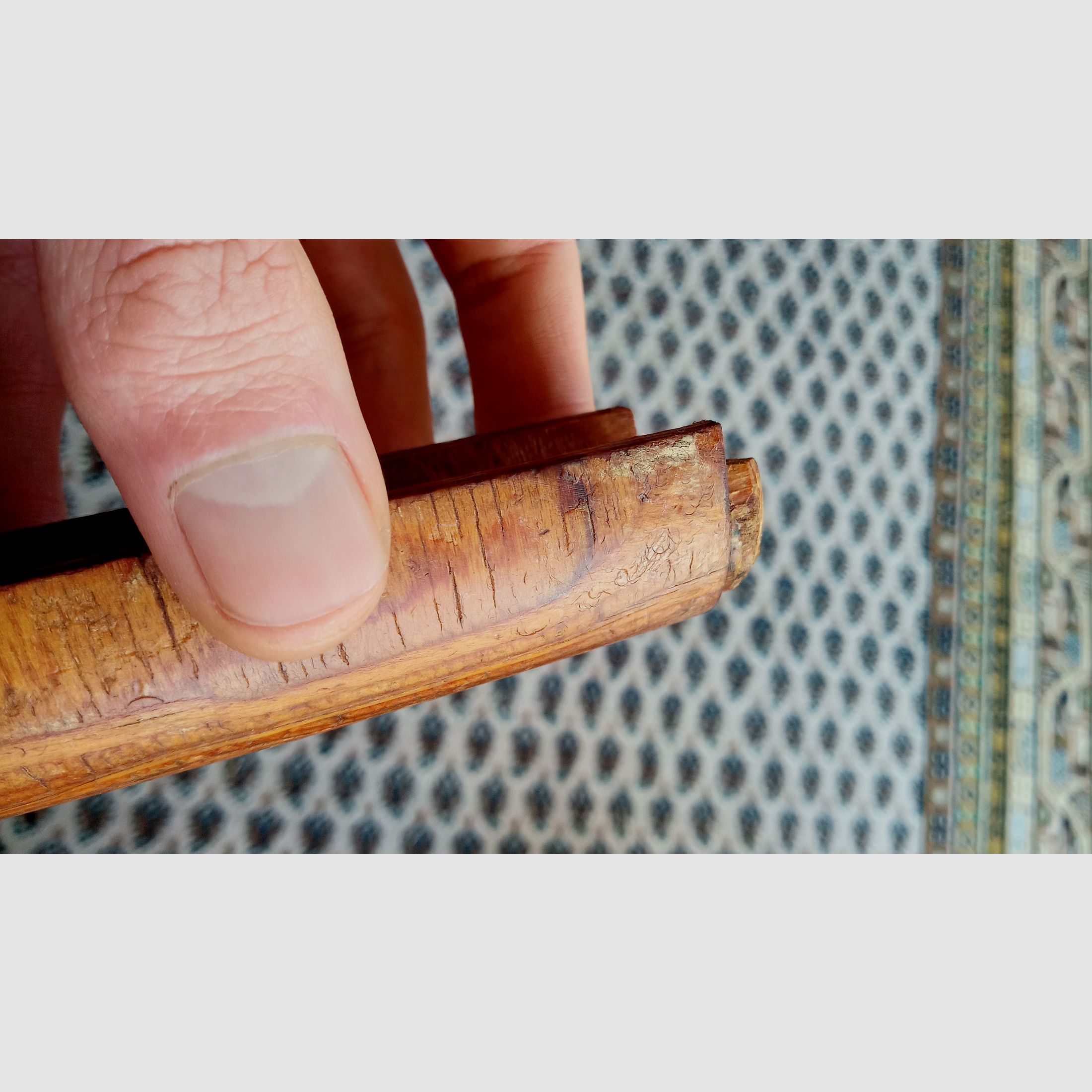 Originale guanti superiori Dong AK rumeni (molto larghi) / Legno laminato robusto perfetto per il pene di asino rumeno (Uluc) o guanti RPK