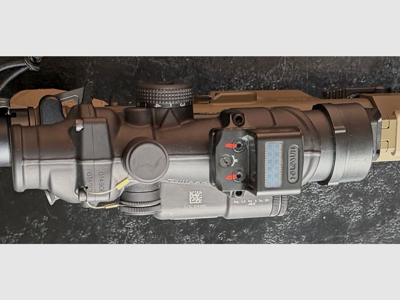 Trijicon Acog Ta02 Chevron red