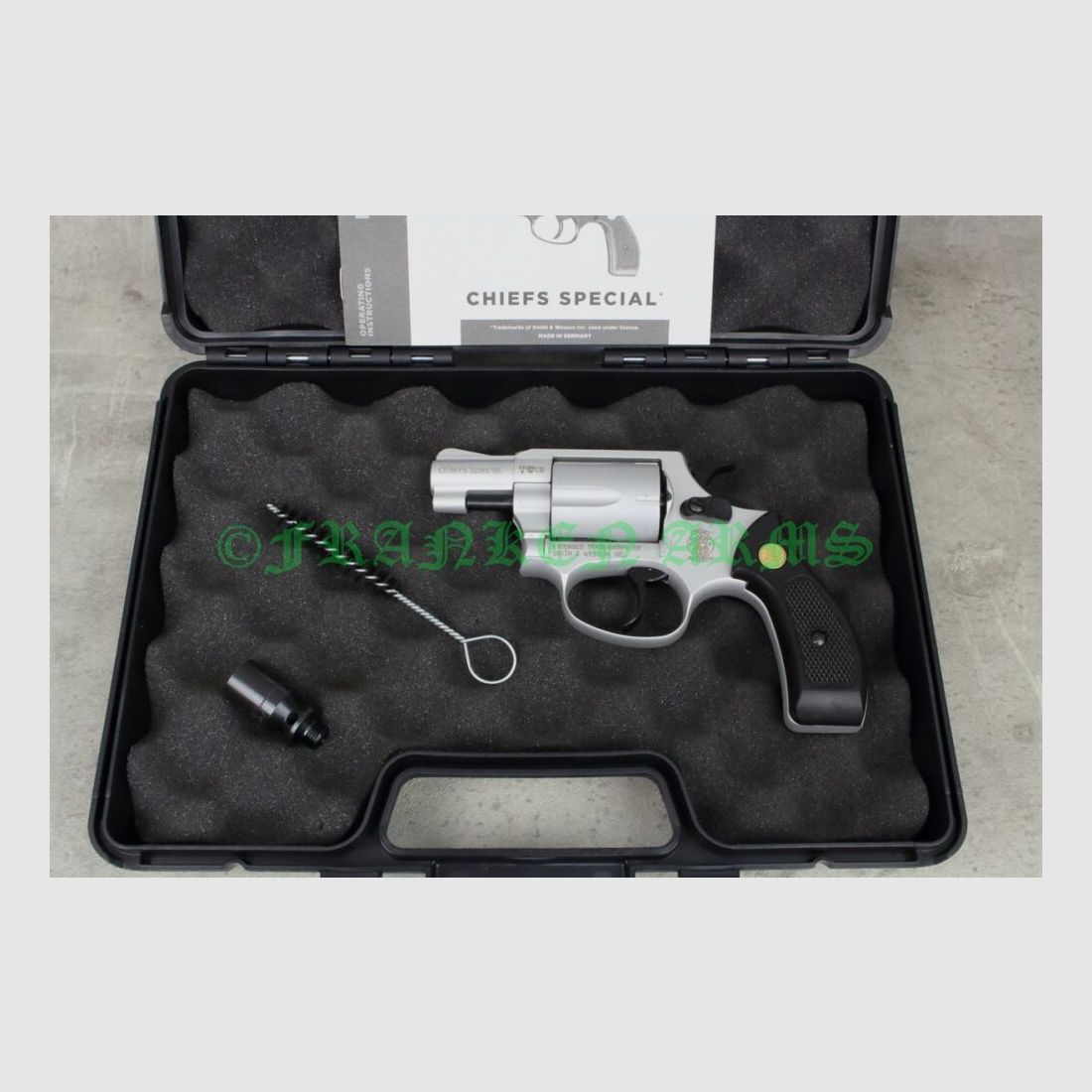 Smith & Wesson Chiefs Special 9mm R.K. Nickel 348.02.09