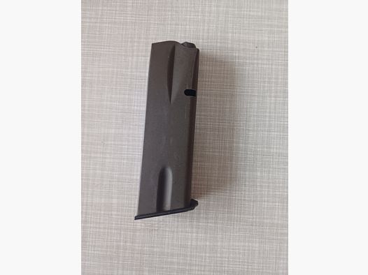 FEG Pistola 9mmLuger Magazine