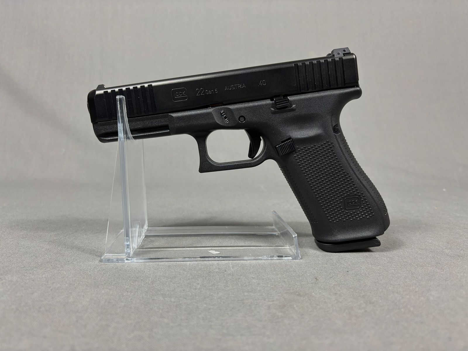 Glock 22 Gen. 5 in  .40S&W 