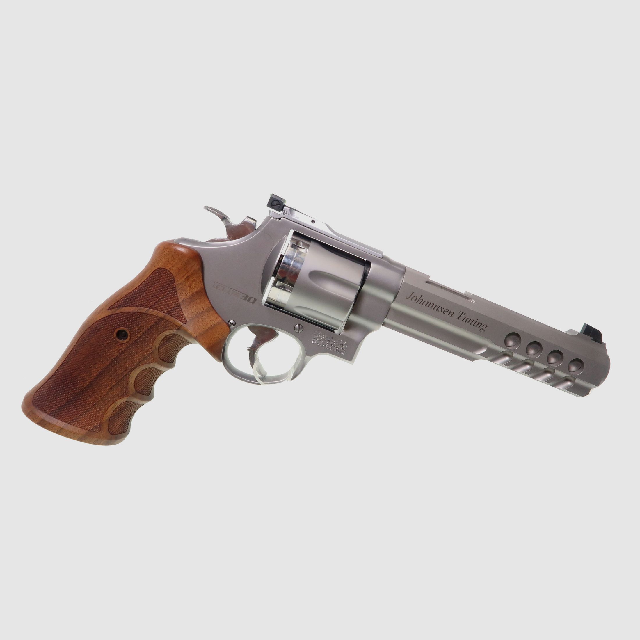 S&W 629 Club 30 Poly 1550 44RemMag
