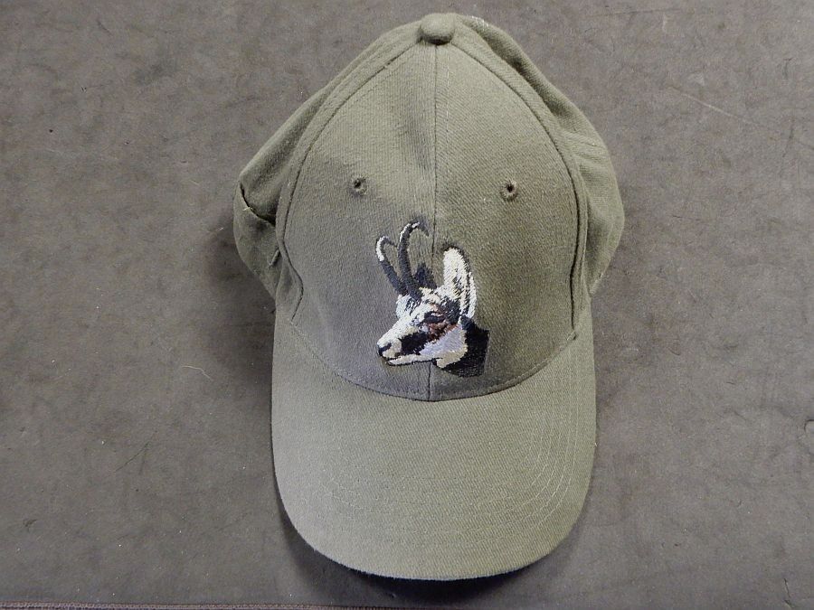 Mütze verschiedene Wildtiere, Grün Einheitsgrösse, Bild 1 von 5