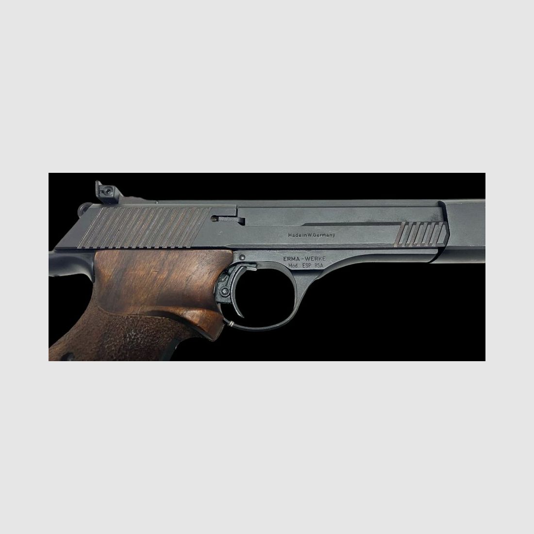 ERMA ESP85A  im Kaliber .32 SW  und Wechselsystem .22 lr