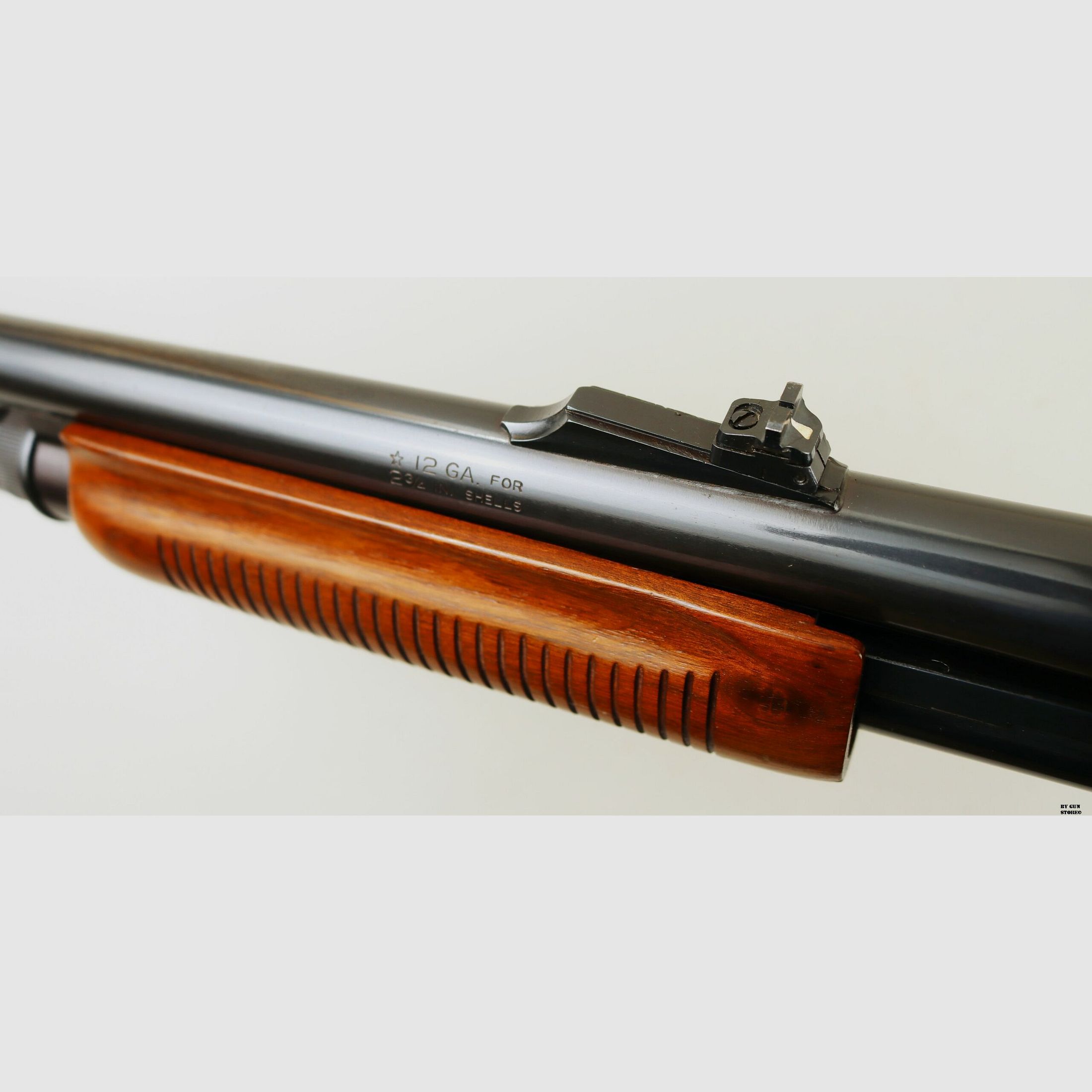 Pump Action Remington mod. 870 Wingmaster cal. 12 serial no. V029156V, image 7 of 12