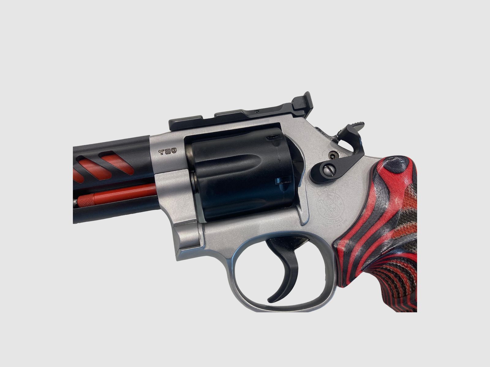 Smith & Wesson 686 DEMON Special Edition