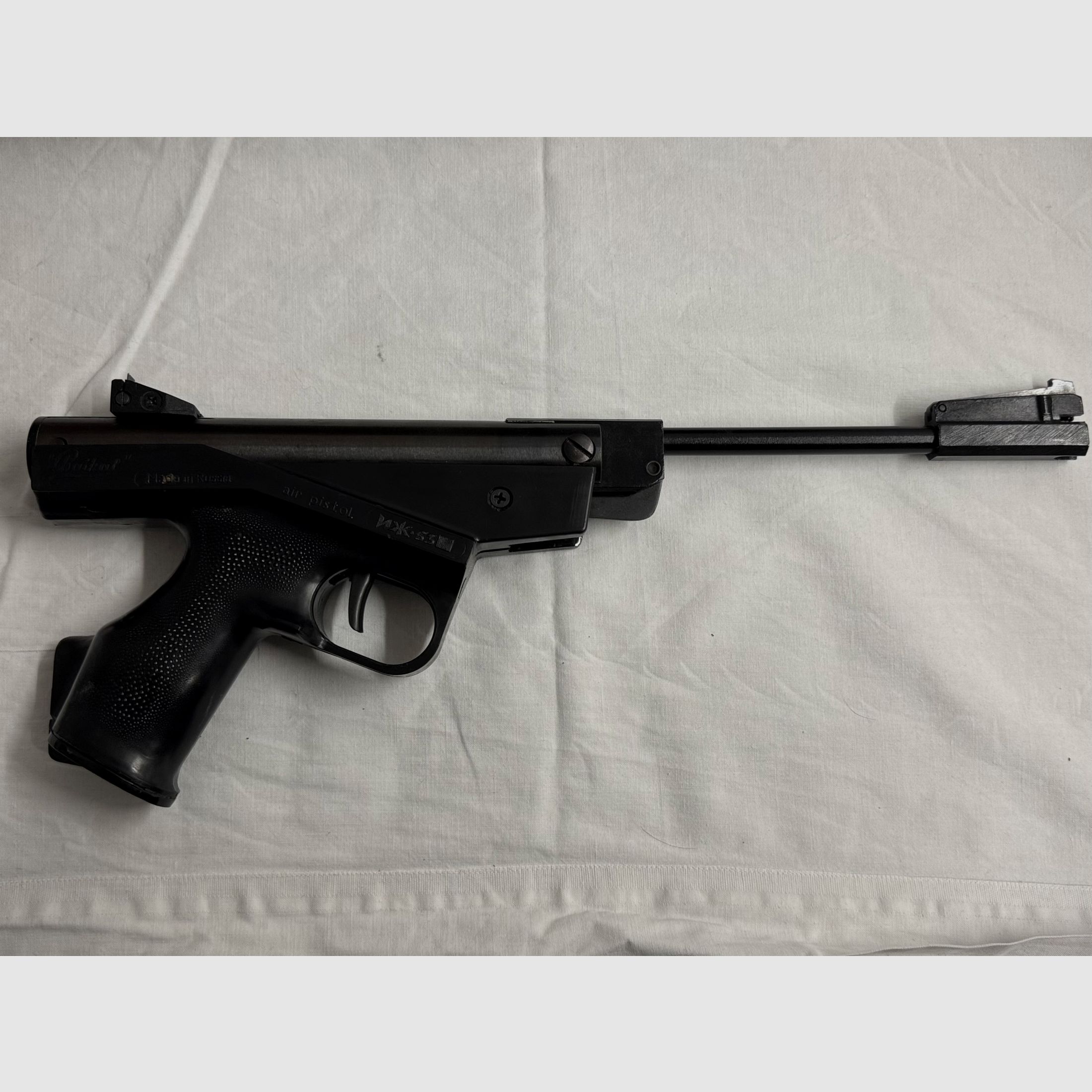Baikal air pistol MP-53M, caliber 4.5 mm with ammunition