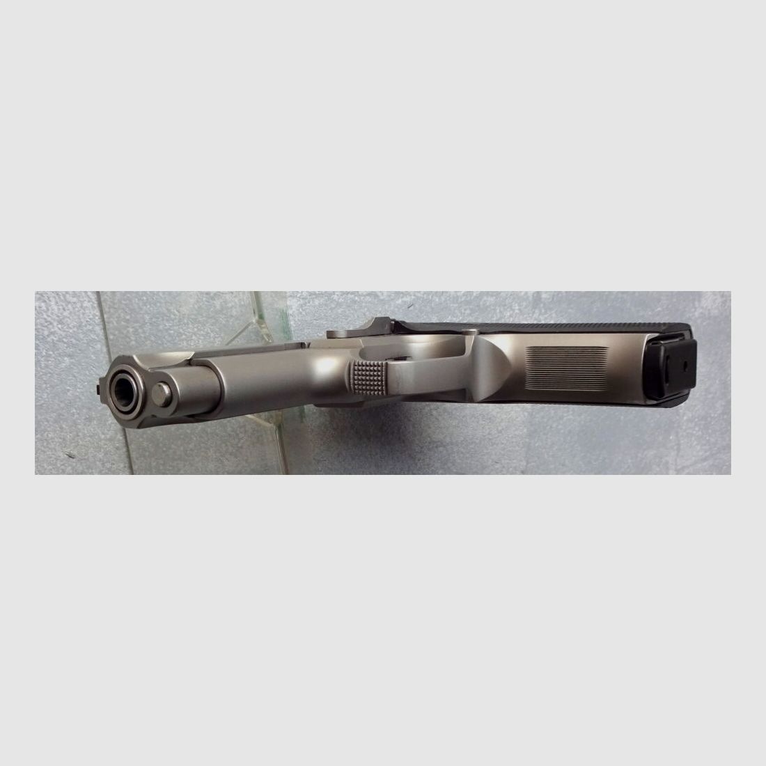 SMITH & WESSON	 Mod. 5906