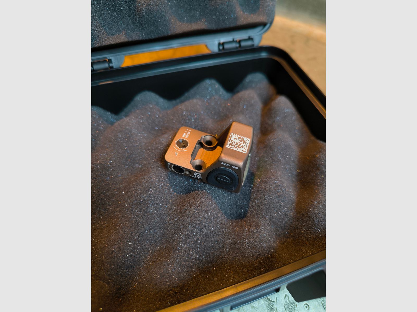 Trijicon RMR, 3.25 MOA, coyote