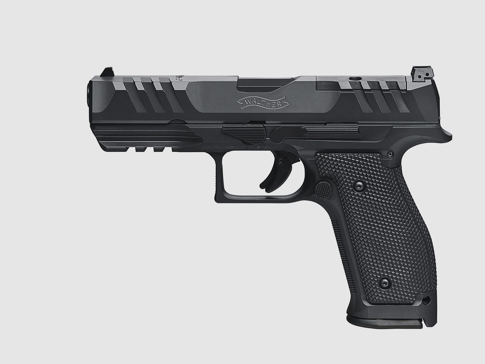 WALTHER PDP Full Size STEEL FRAME FS 4.5" 9mm Luger semi-automatic pistol