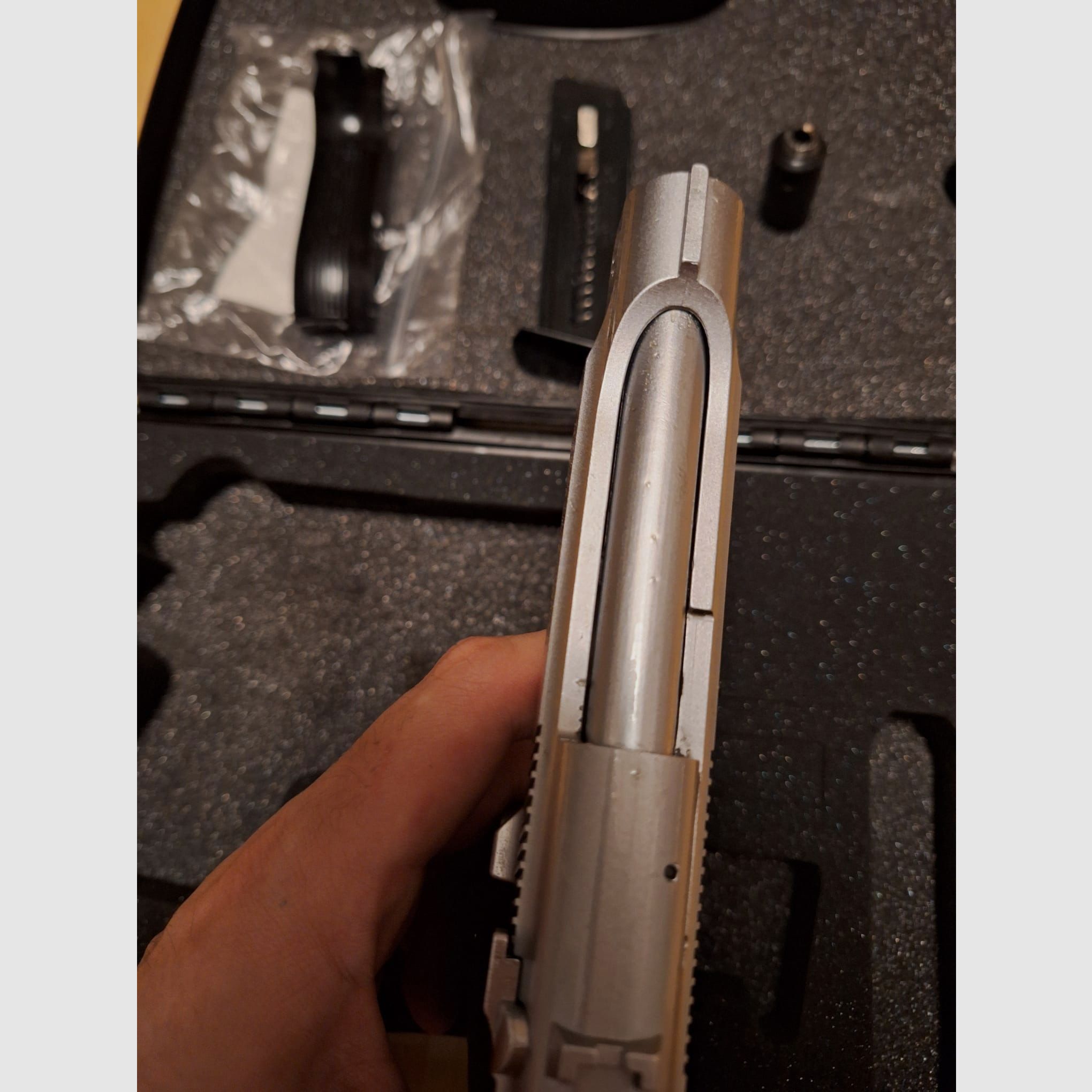 Weihrauch HW 94 Schreckschuss Pistole vernickelt in 9mm R.K. PTB 695