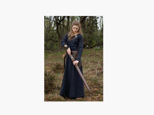 Simple medieval dress Afra made of sturdy canvas, dark blue
