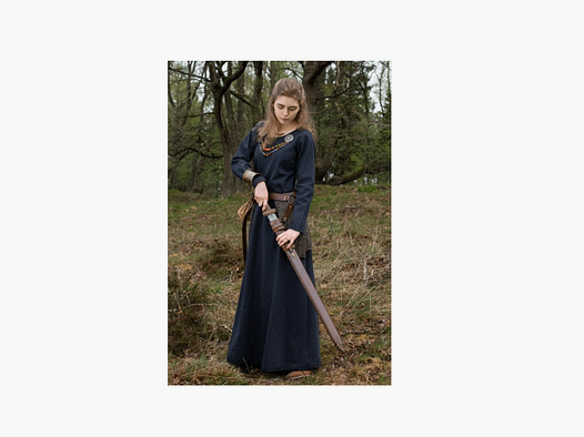 Simple medieval dress Afra made of sturdy canvas, dark blue