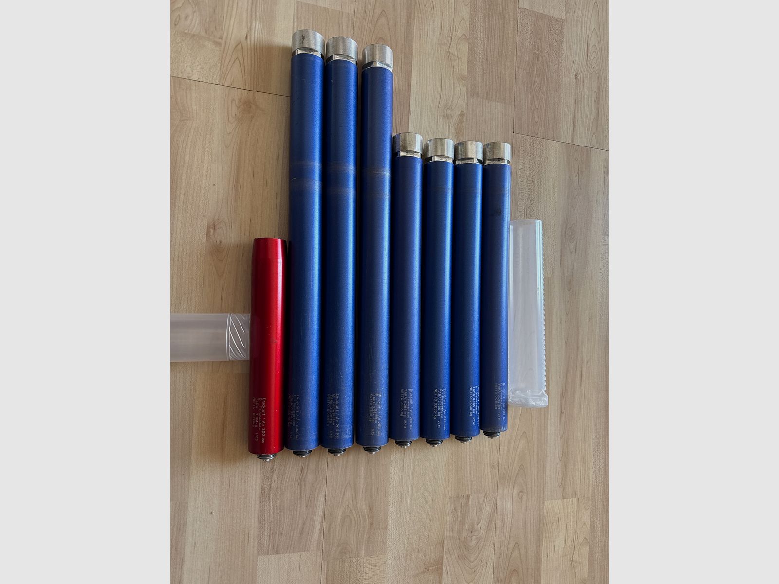 8 X Feinwerkbau Junior / normal / as well as LP aluminum cartridges TÜV expired