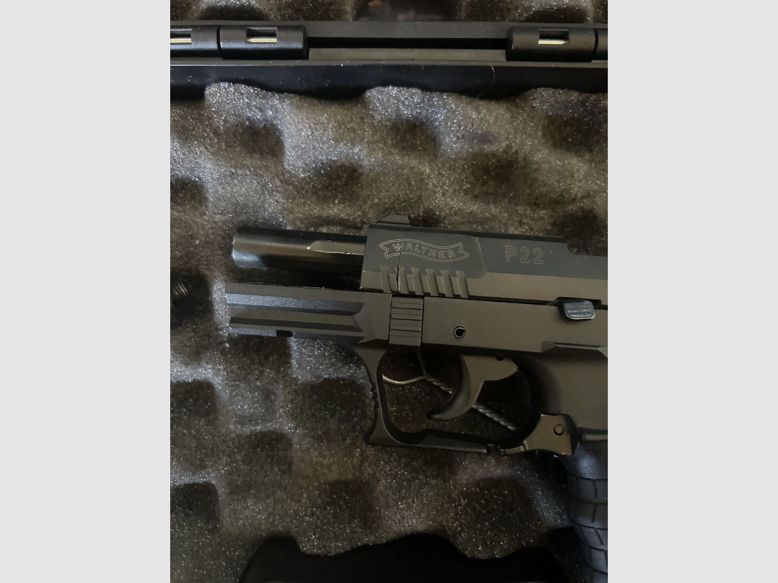 Half-functioning blank-firing Walter P22 BLK