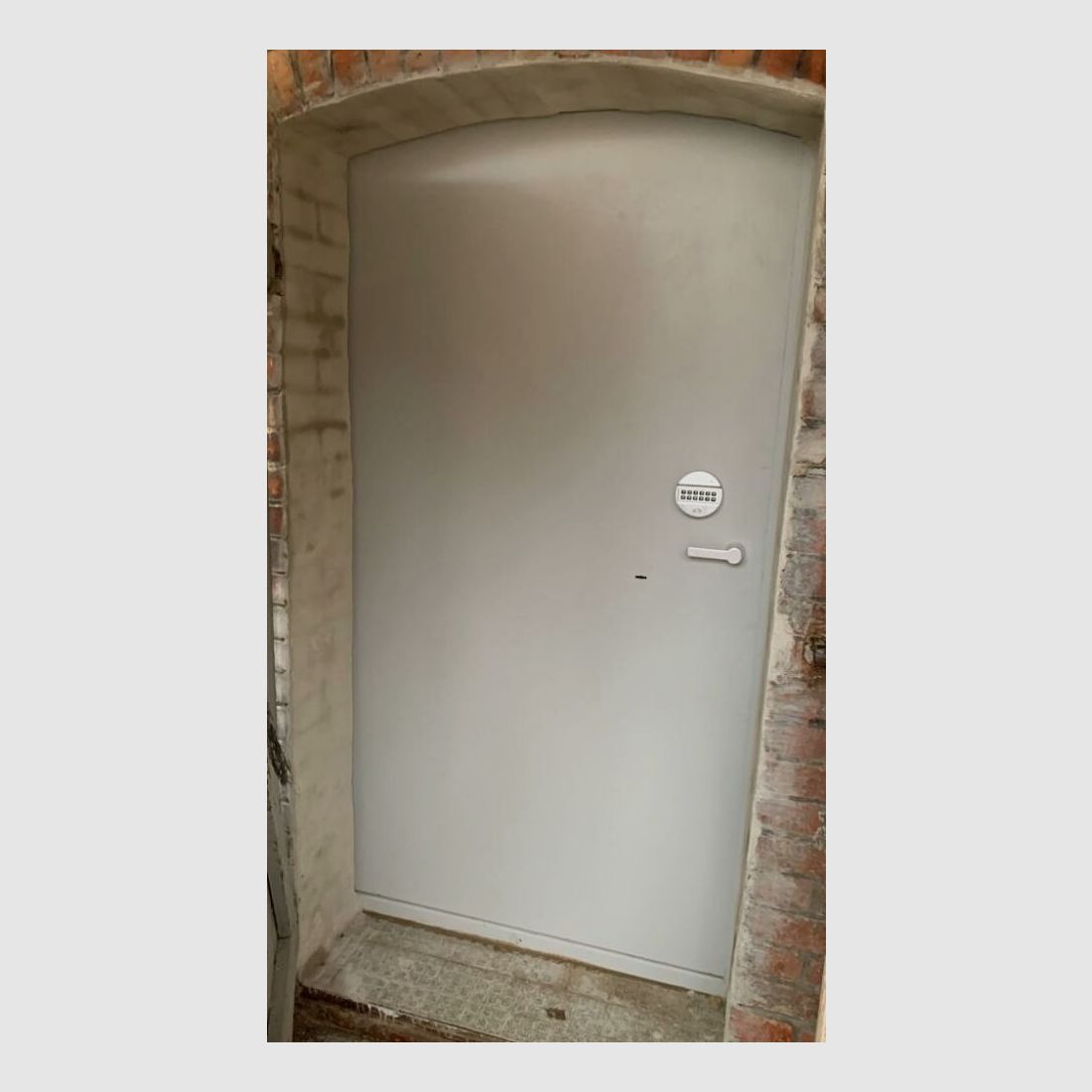 ¡Puerta de sala de armas Gunshome uG Clase 1 EN1143-1 fabricación a medida! ¡Mira!
