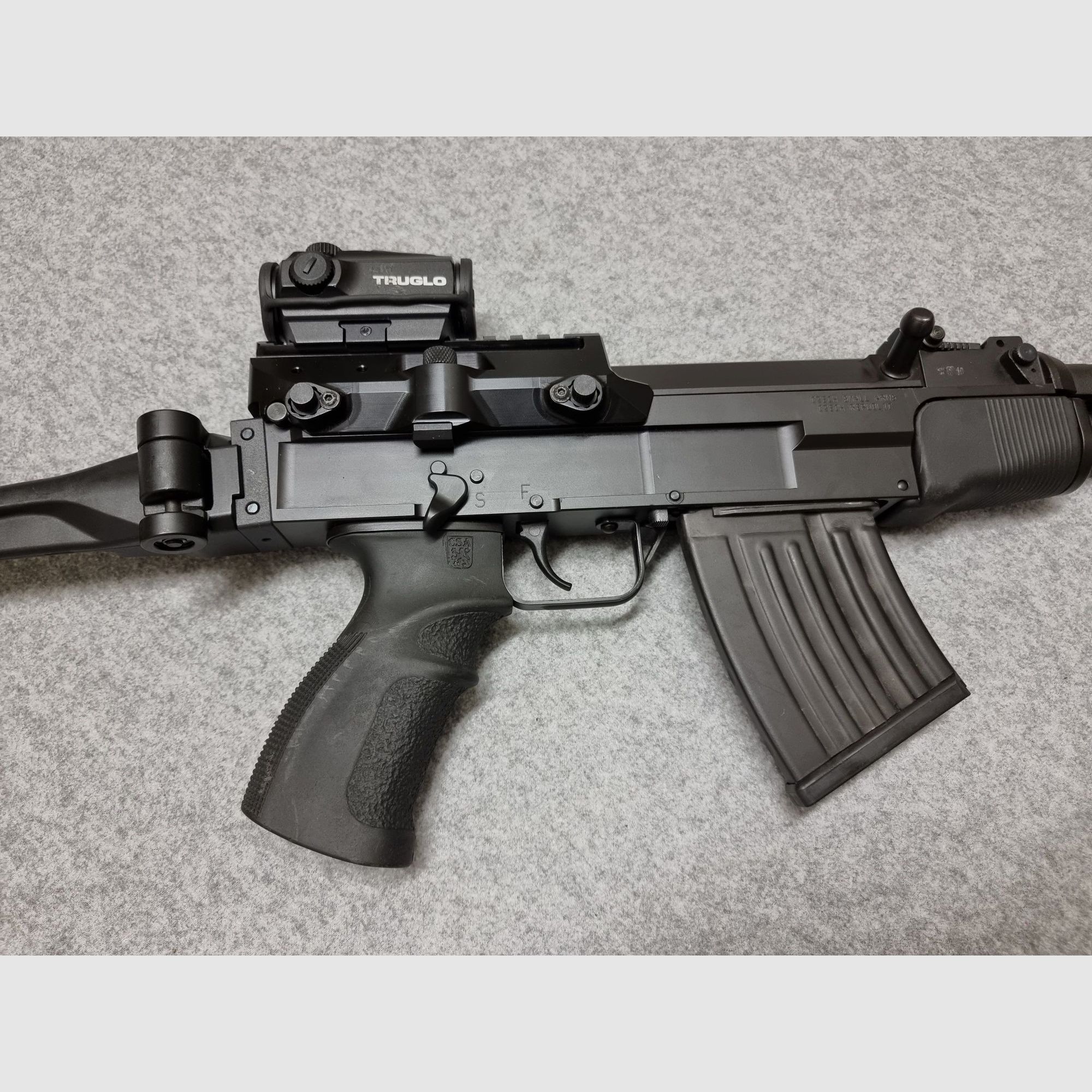 CSA VZ58 Sporter - cal. 7,62x39 - kompakte Büchse - mit Zubehör und Red Dot
