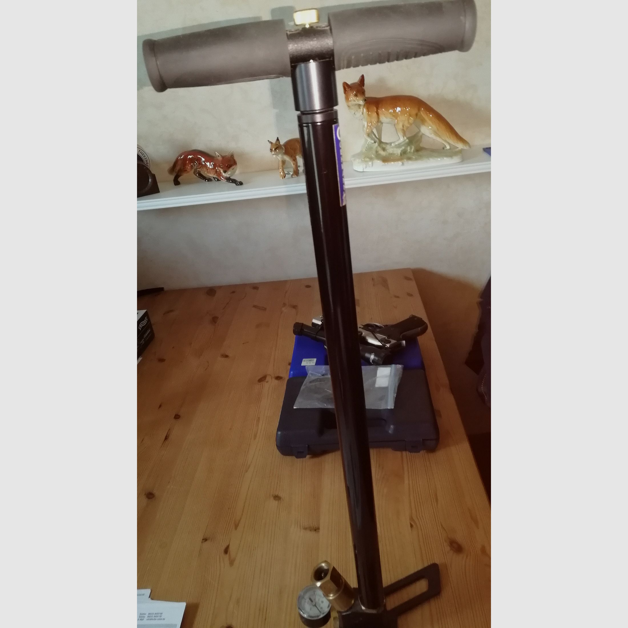 Incienso HW 100 T FSB con bomba de aire comprimido M 220 con mira telescópica, silenciador y accesorios (ver fotos) + 2 rifles de aire más antiguos como regalo