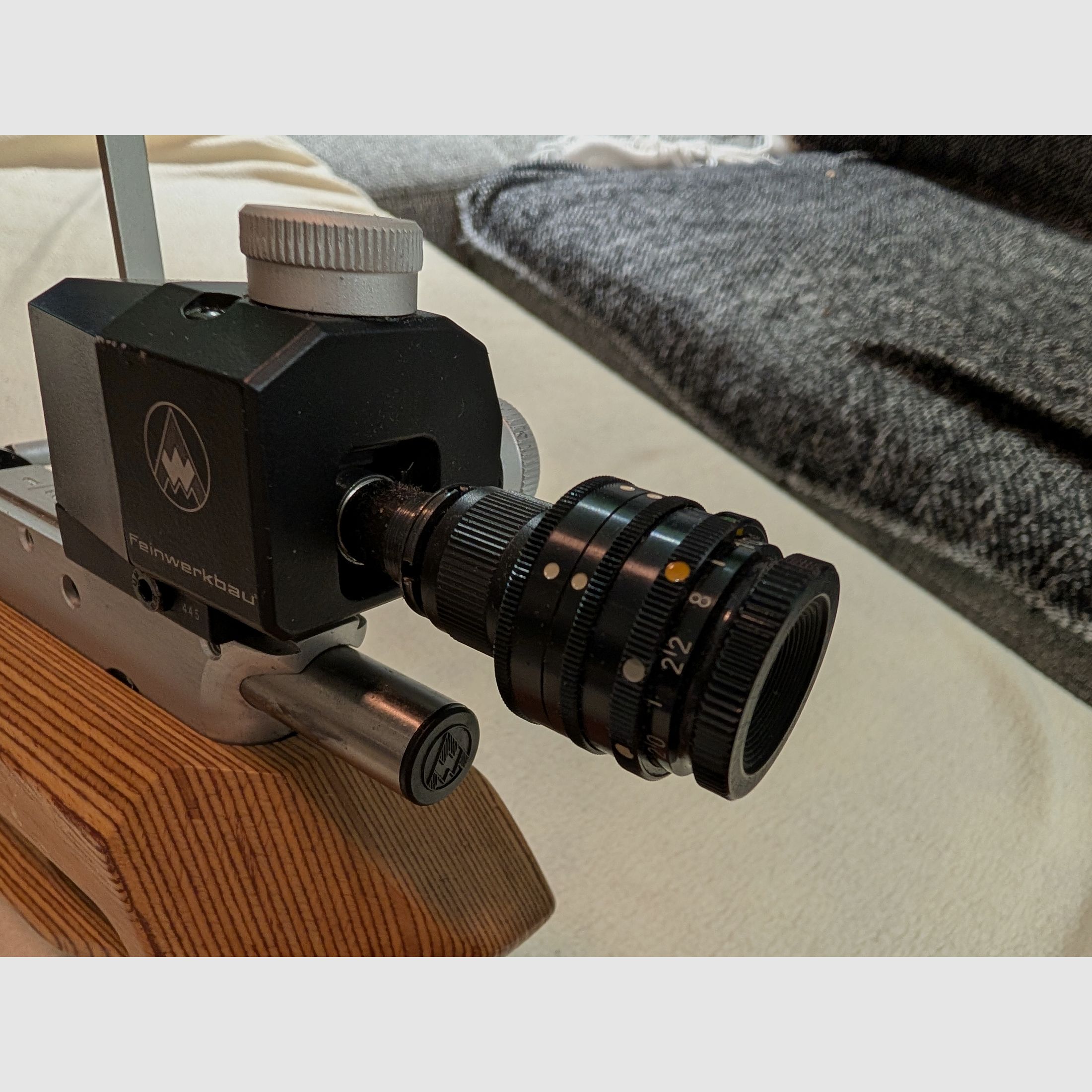 Feinwerkbau 700 avec crosse en bois