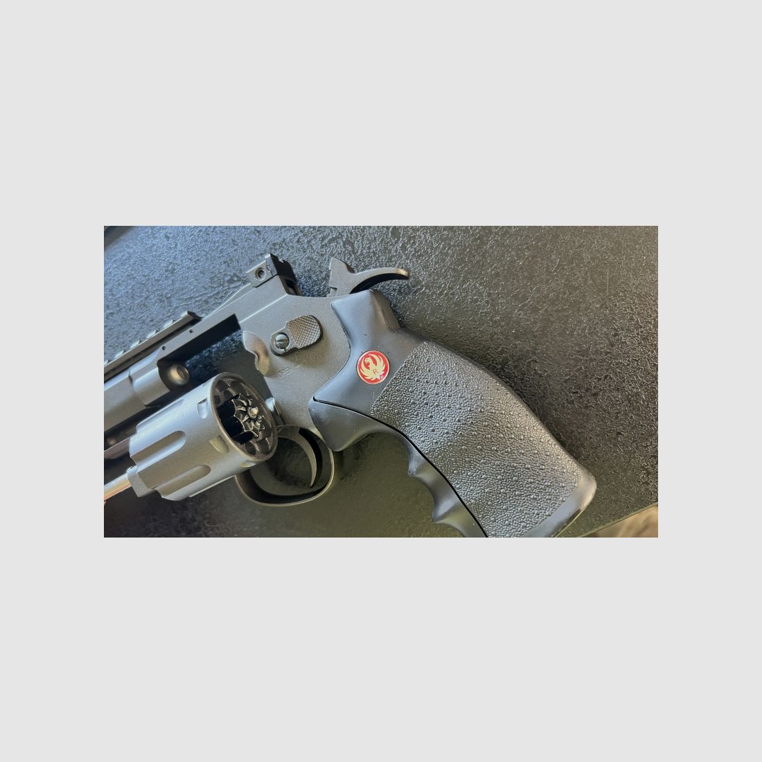 Ruger SuperHawk Airsoft Revolver 6" CO2