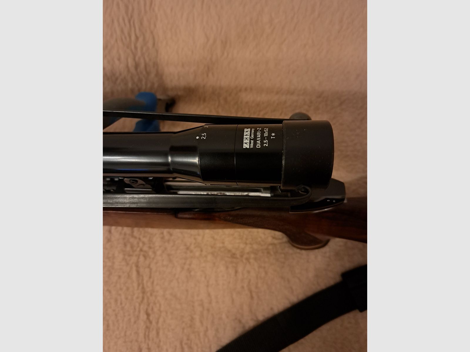 ⁷Weatherby Mark V  /  Kal. 8x68 S