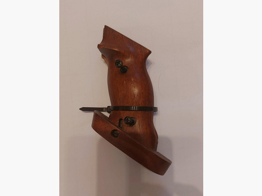 Diana mod 6 empuñaduras