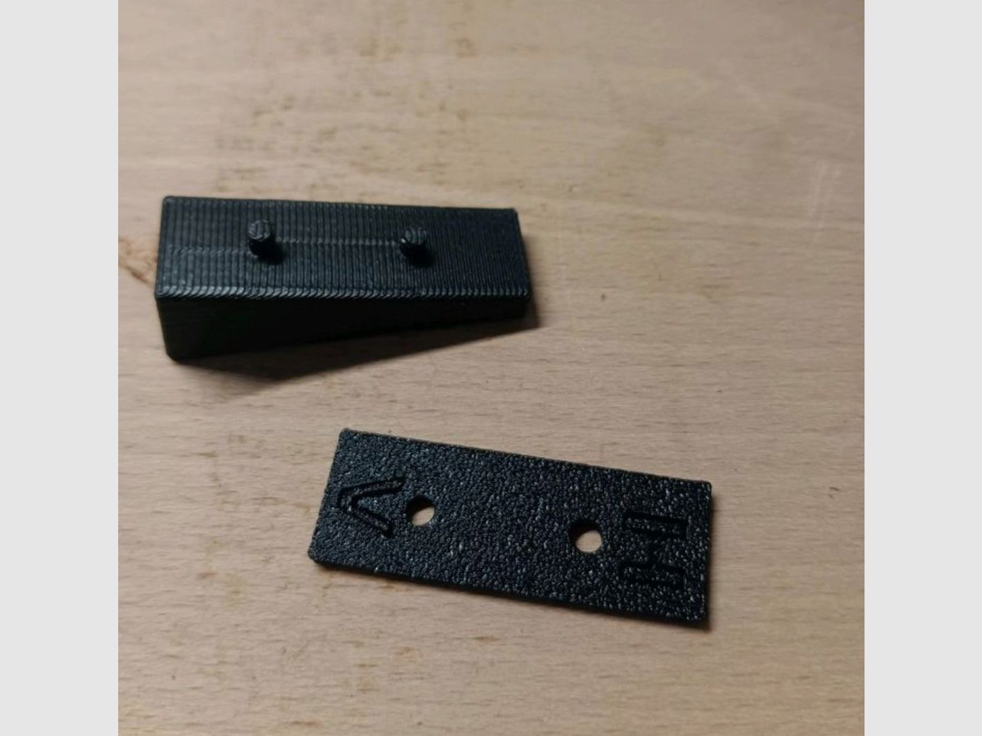 Cobra Adder Keil Picantinnyschiene , Magazinverengung, Sicherungsschieber 