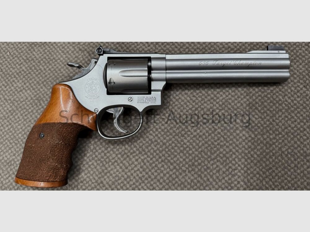 Smith & Wesson 686 Target Champion .357Mag;.38Special