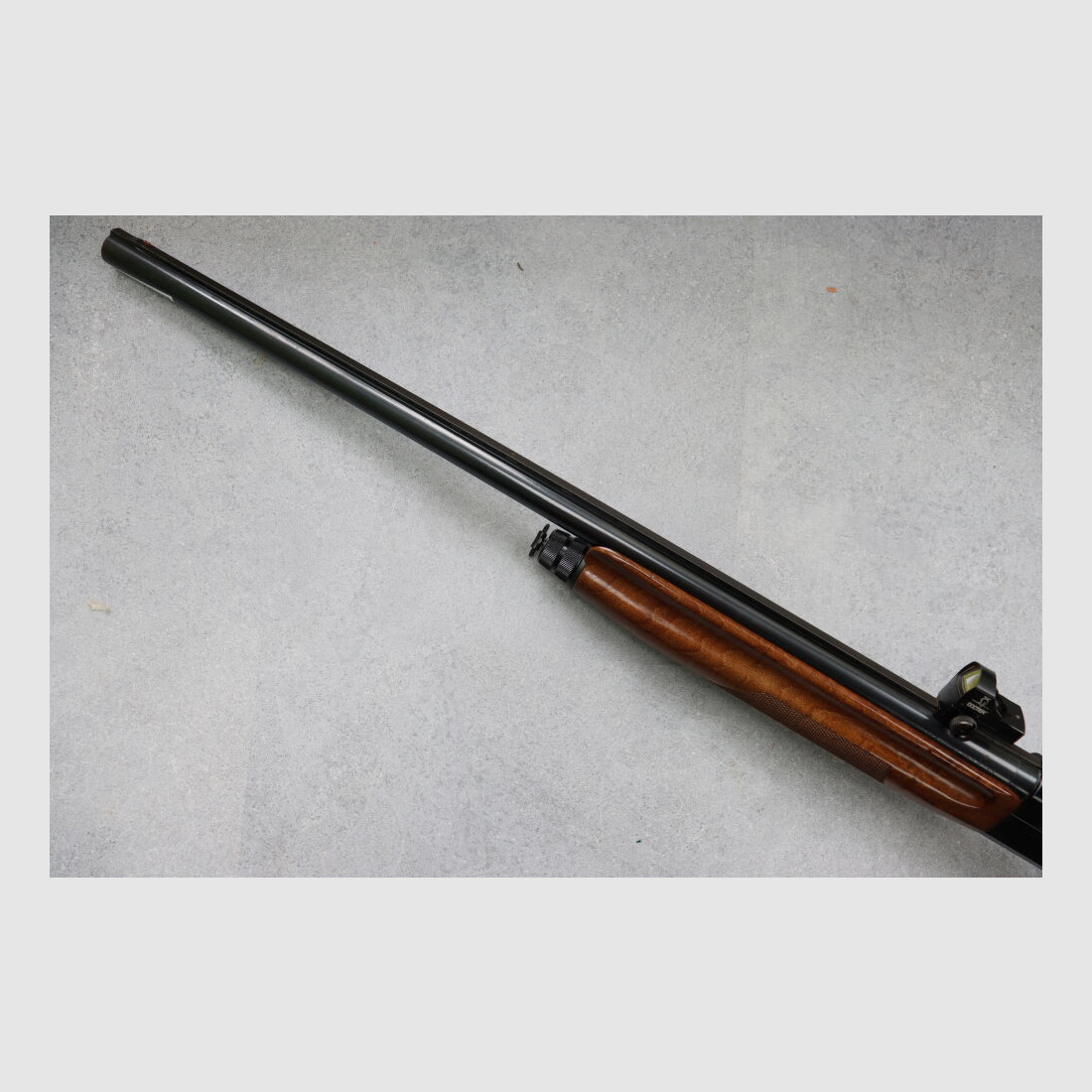 halbautomatische Flinte Benelli Manchino mit Reddot Manchino Auswurf Links