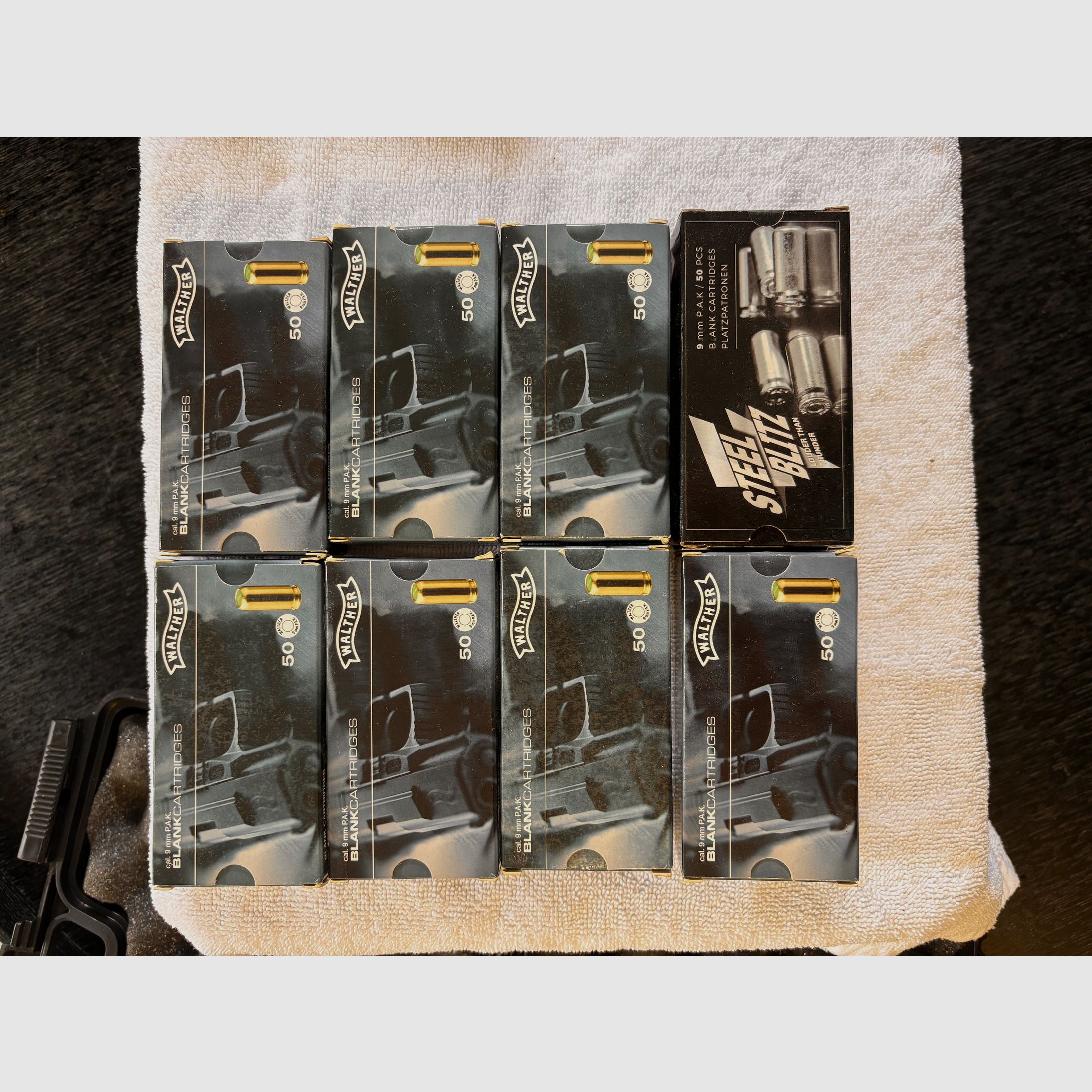 Walther P99 Schreckschuss 9mm P.A.K. (Umarex) - incl. wapenkoffer, vervangend magazijn, geluiddemper en munitie