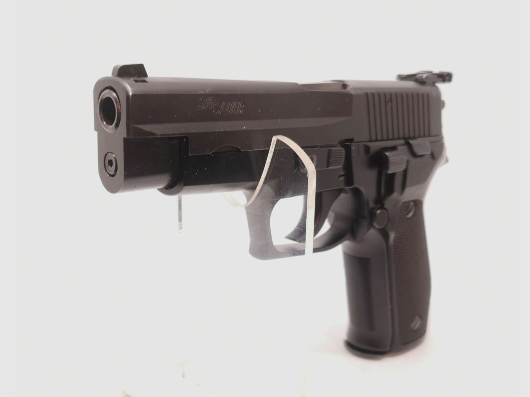 SIG Sauer P226