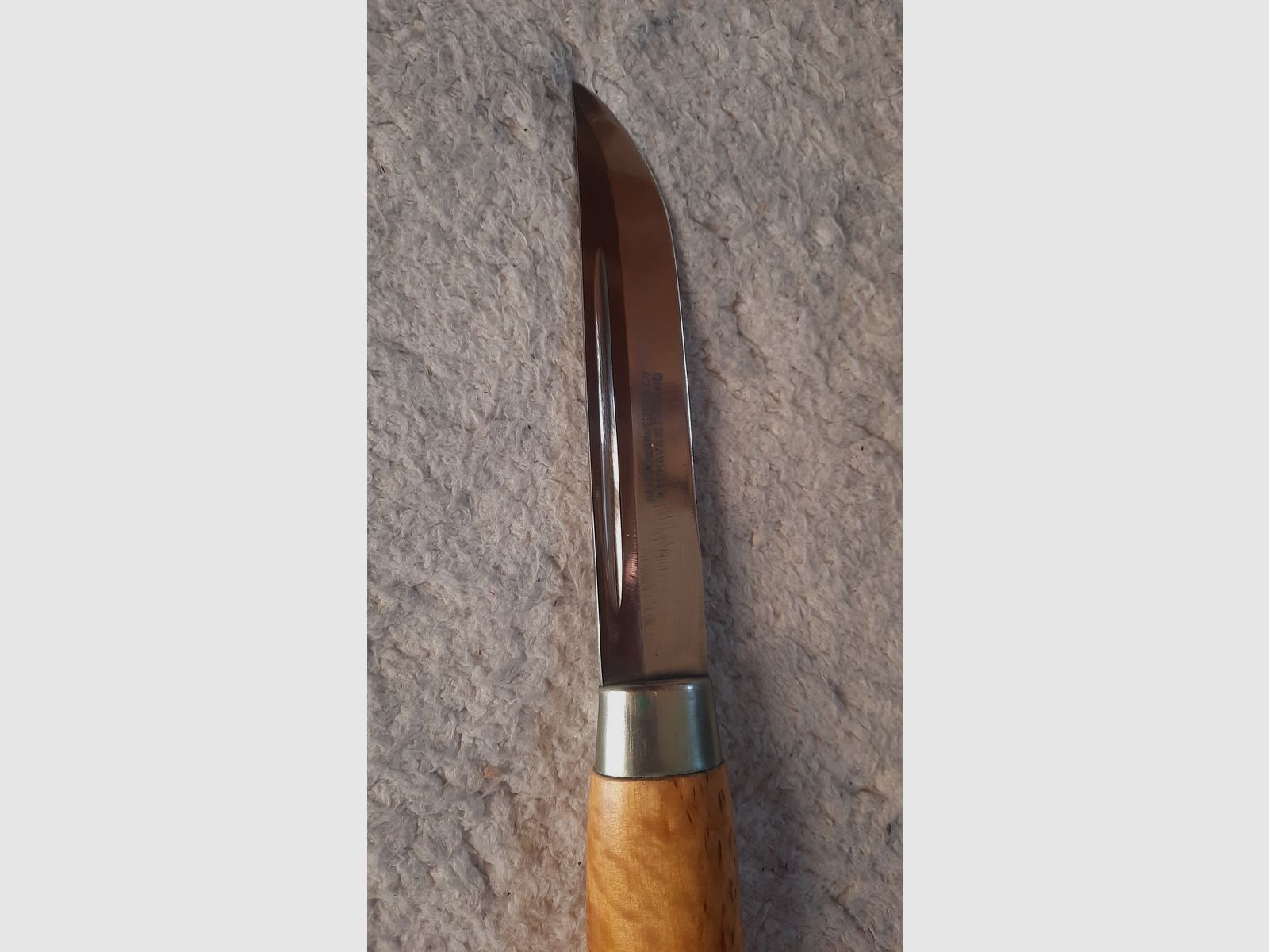 Bellissimo coltello da caccia e da esterno Kauhava dalla Finlandia. PUUKO Messer
