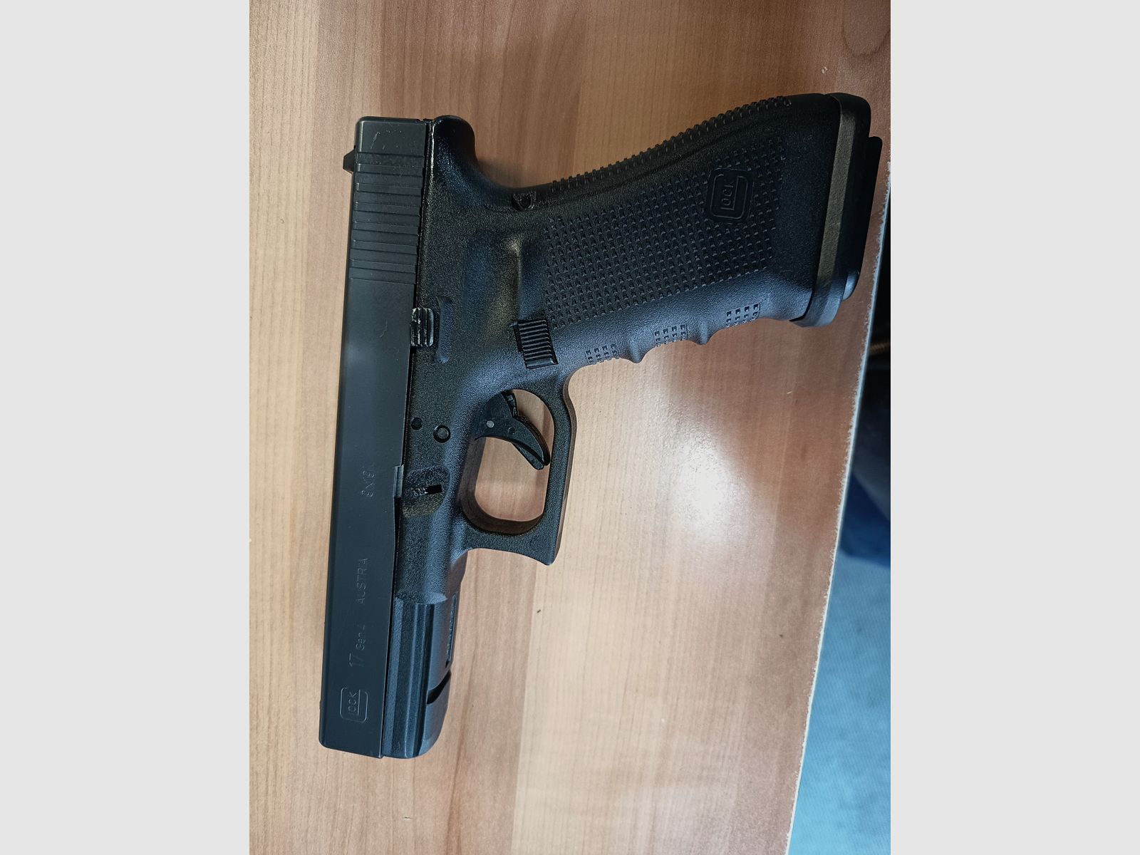 GLOCK 17 gen 4 9*19mm, Bild 5 von 14