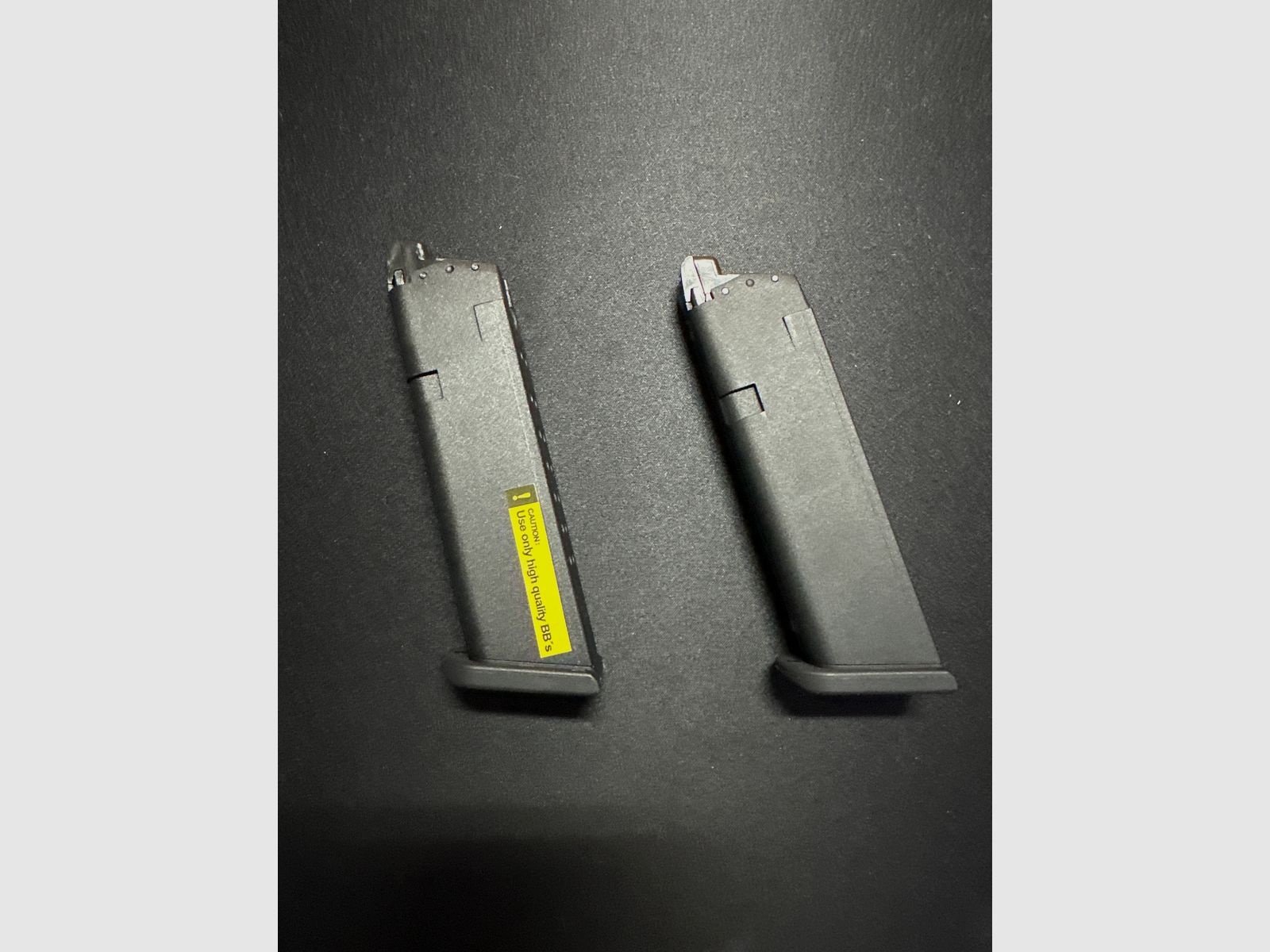 Glock 17 Gen.5 CO2-Airsoft GBB Pistole 6mm BB