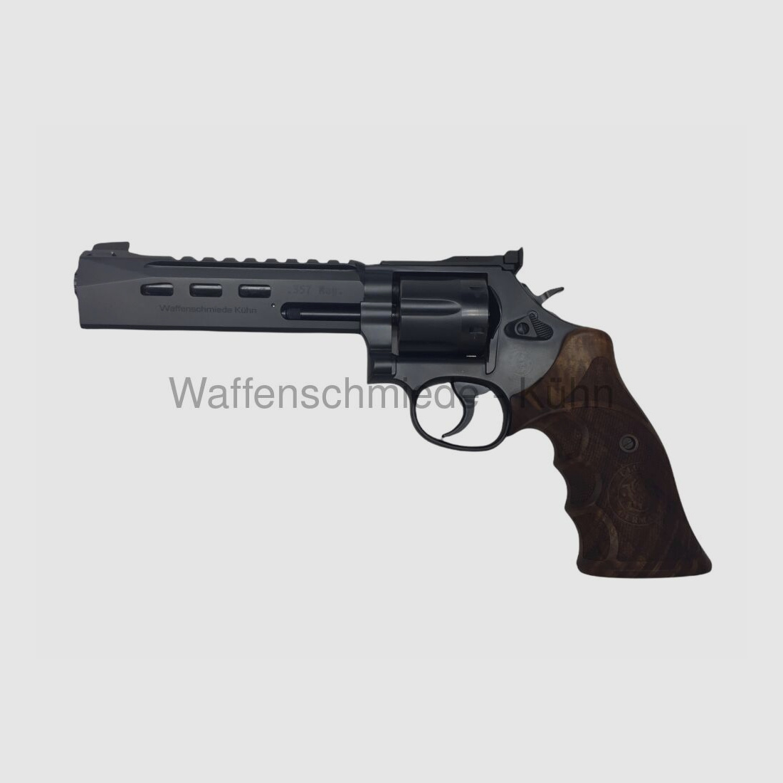 Smith & Wesson 686 Supertarget