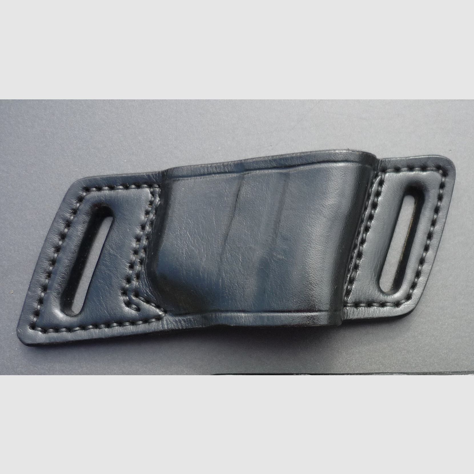 HKDesign Holster Art. Nr. 006 Yaqui Holster für  P220 - Rechtshänder