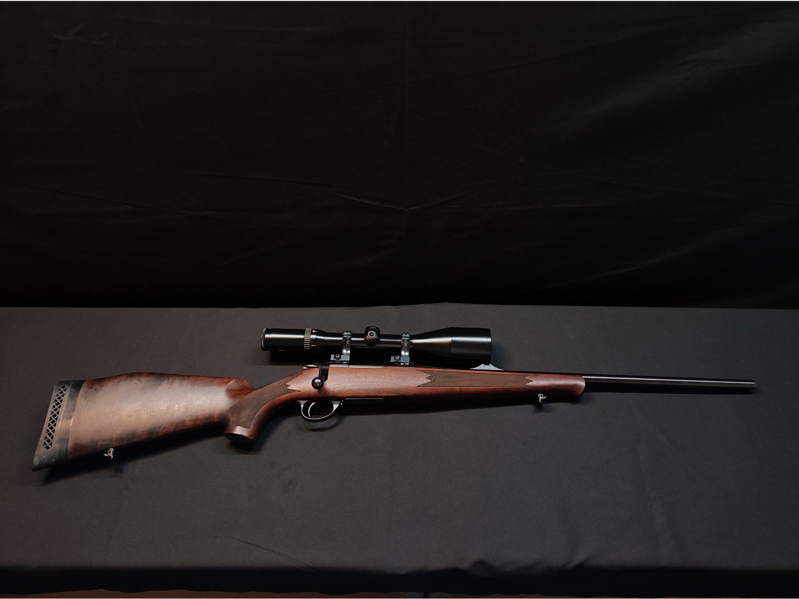  Sako Repetierbüchse Kal. .222 Rem - Schmidt & Bender 2,5–10x56 – Sehr guter Zustand
