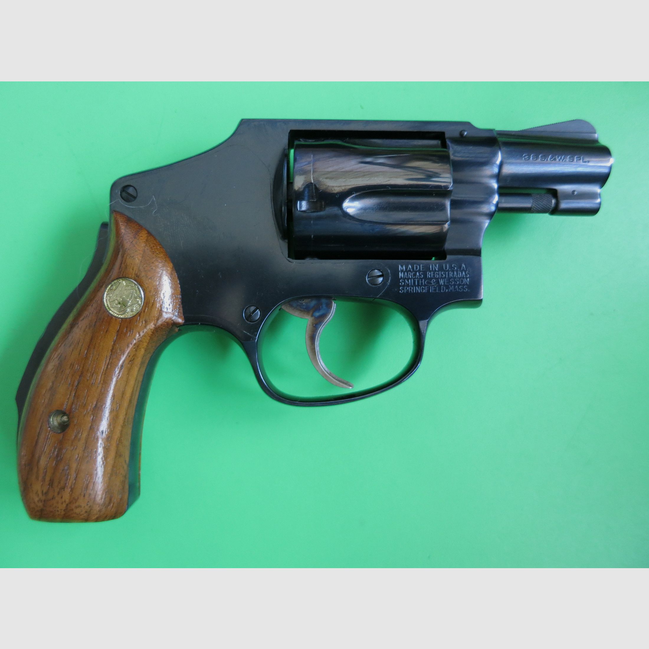 Revolver Smith&Wesson Mod. 40 Centennial, .38 Special, 2" canon, chasseur/collectionneur, comme neuf   #36