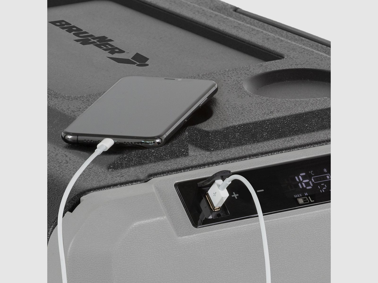 Cooler Polarys Freeze DZ, 12/24/100 – 240 Volt, 35 l, image 1 of 9