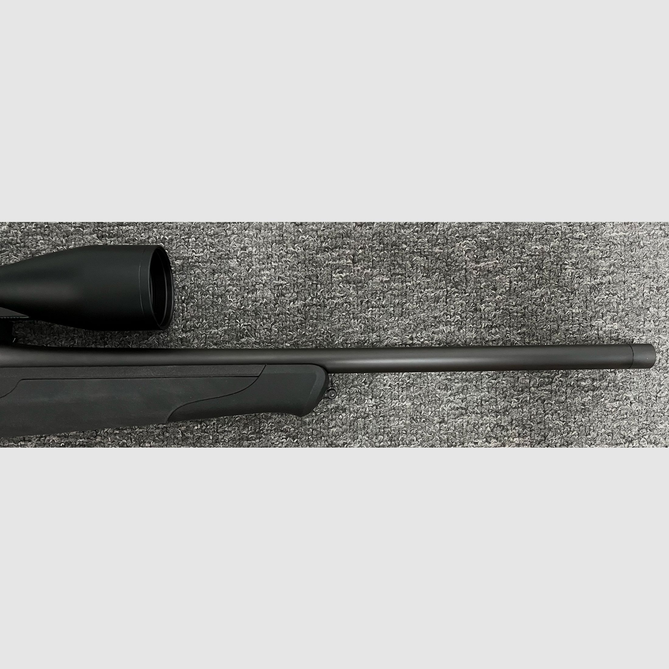 Blaser R8 Professional Success .30-06 + Swarovski 2-12x50 + Sattelmontage