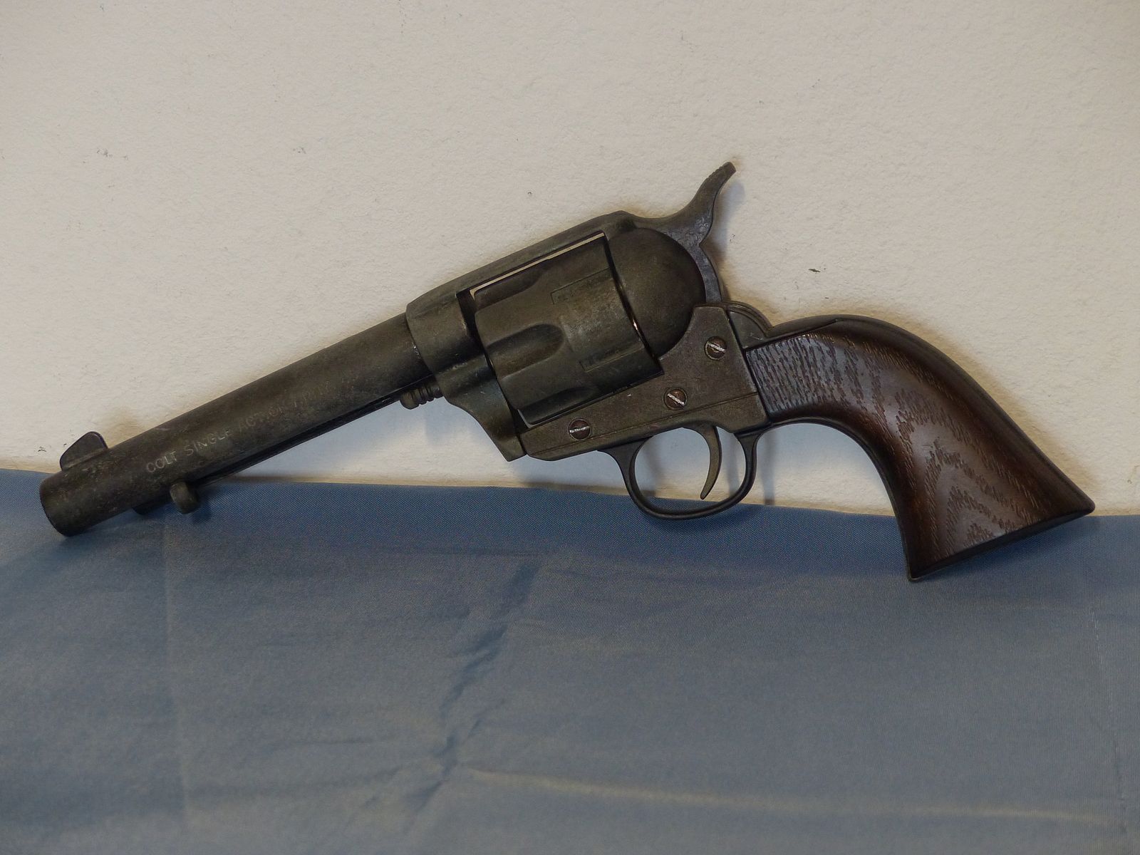 Colt Revolver Single Action Army Cal. .45 full metal decoration probably from the 70s
