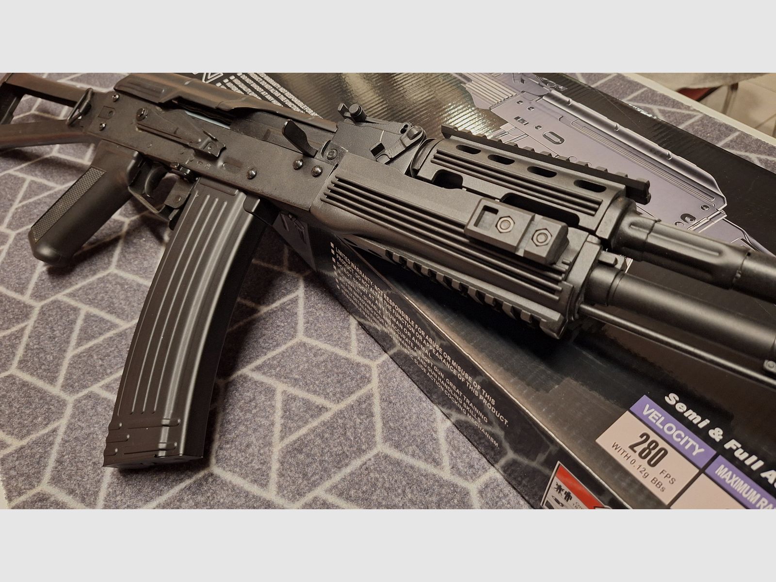 AK74 D74 Airsoft AEG 6mm BB - NEU!