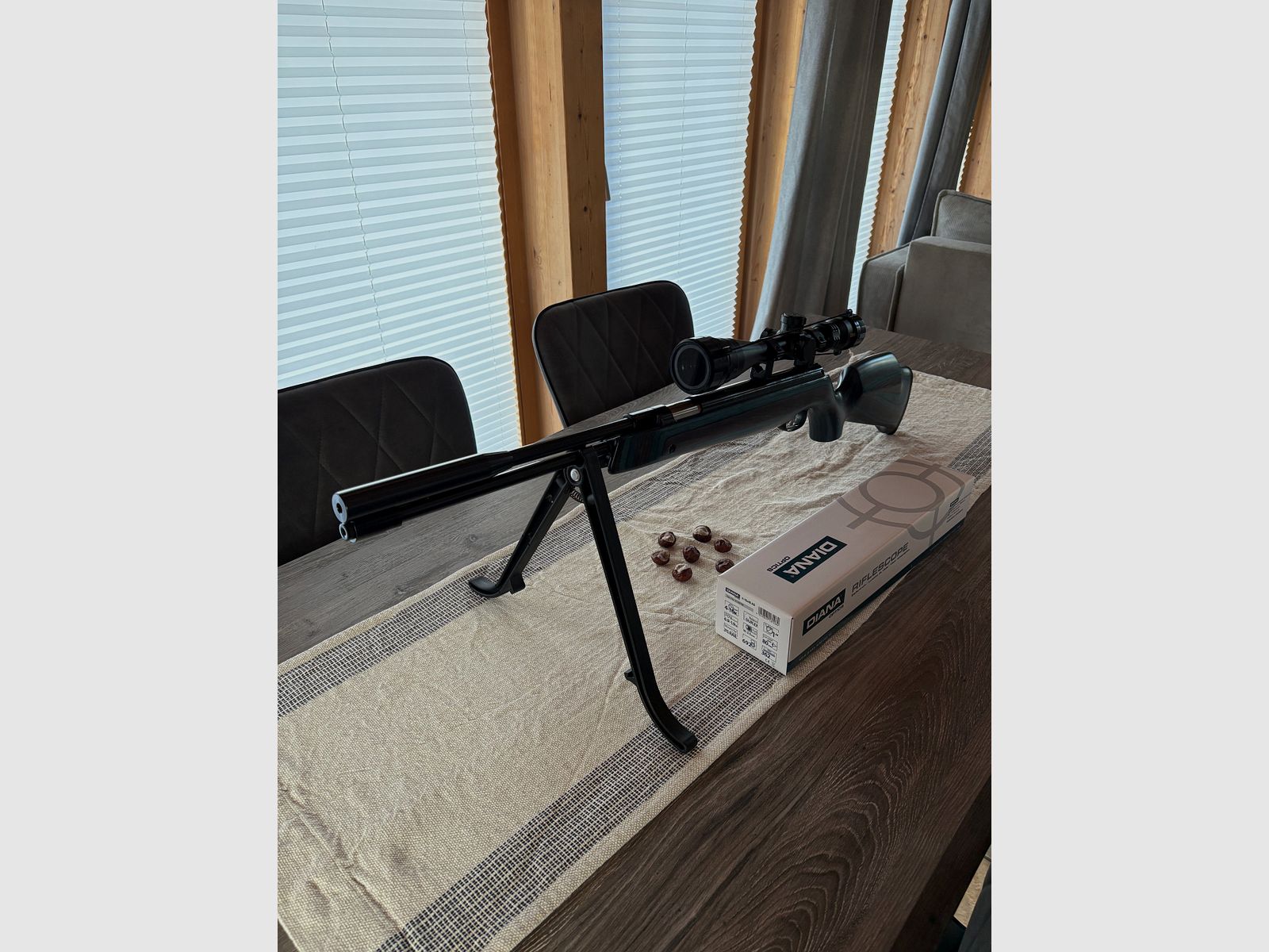 Kadzidło H97 z celownikiem Diana 4-16x40