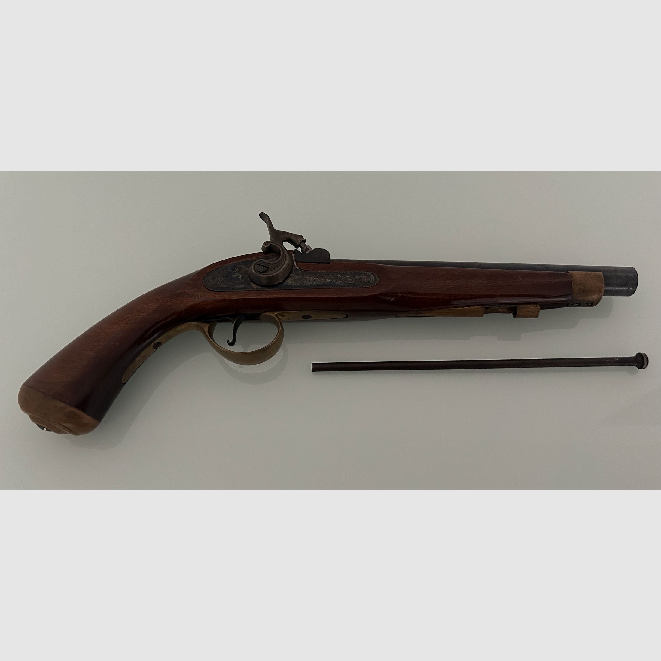 Percussion pistol, muzzleloader, muzzleloading pistol, percussion pistol, black powder, black powder, caliber .45 - replica -