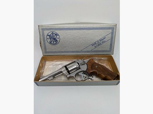 S&W 64