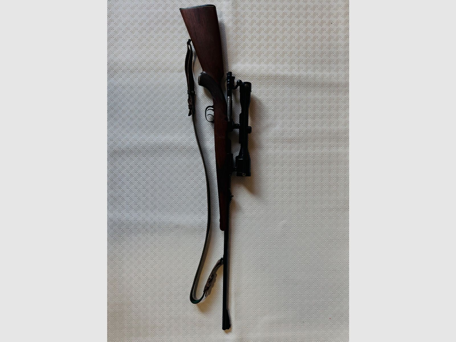 Repetierbüchse Mauser Modell 98 – Kaliber 7×64 – Deutscher Stecher – Hensoldt 6×42, Absehen 1 – Suhler Einhakmontage