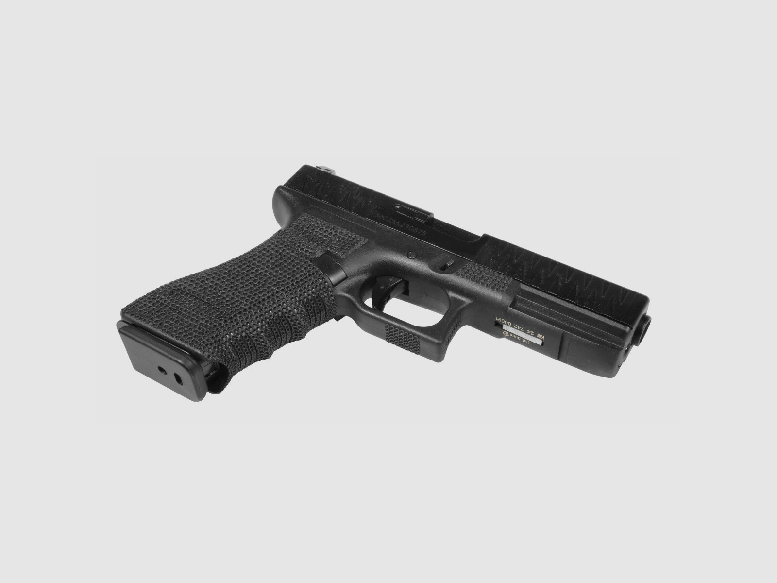 P05 GBB Airsoft Pistole in Schwarz | Delta Armory