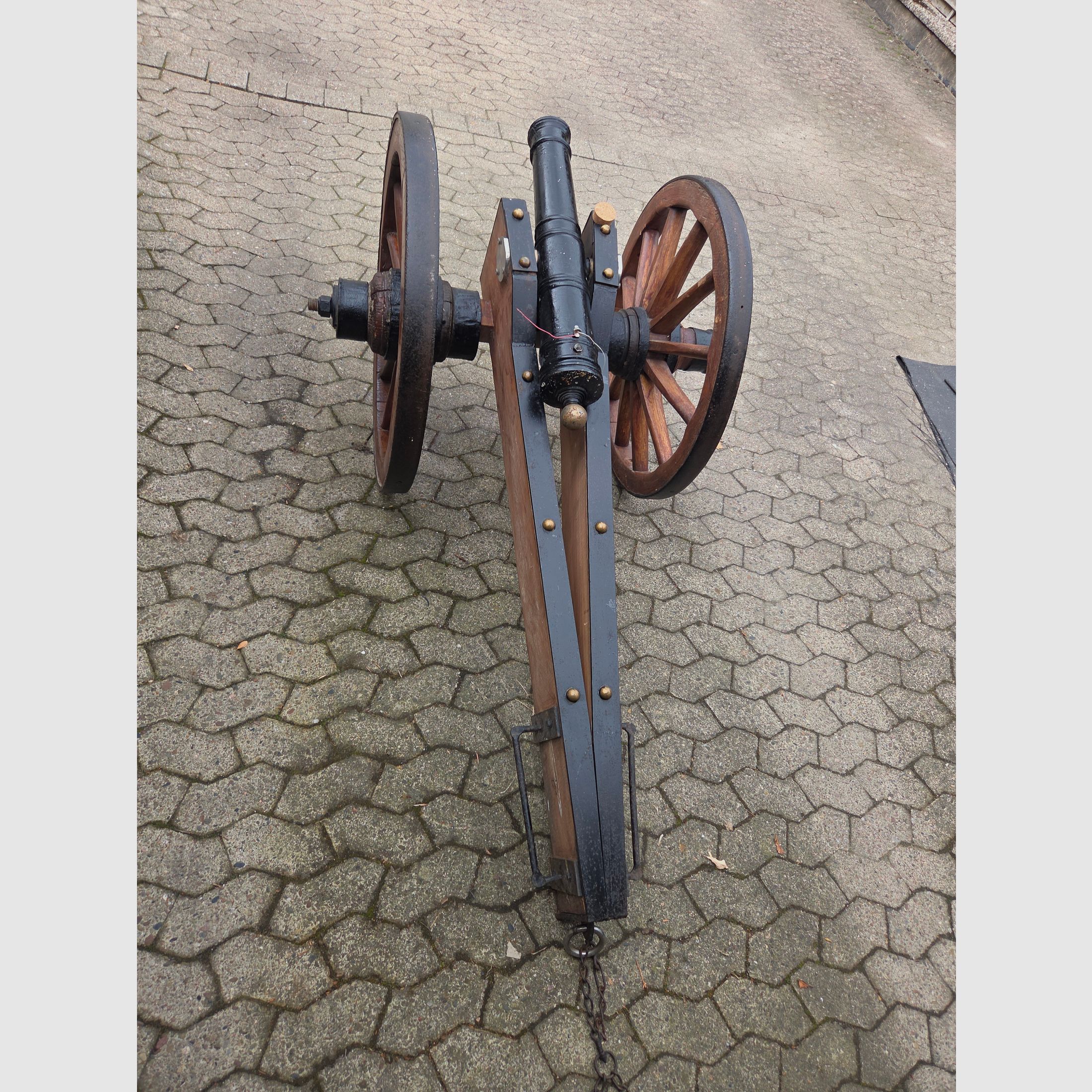 Canon pour faire du bruit